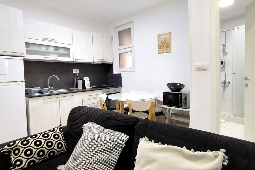 Apartment Wake Up For 4 Belgrad Zewnętrze zdjęcie